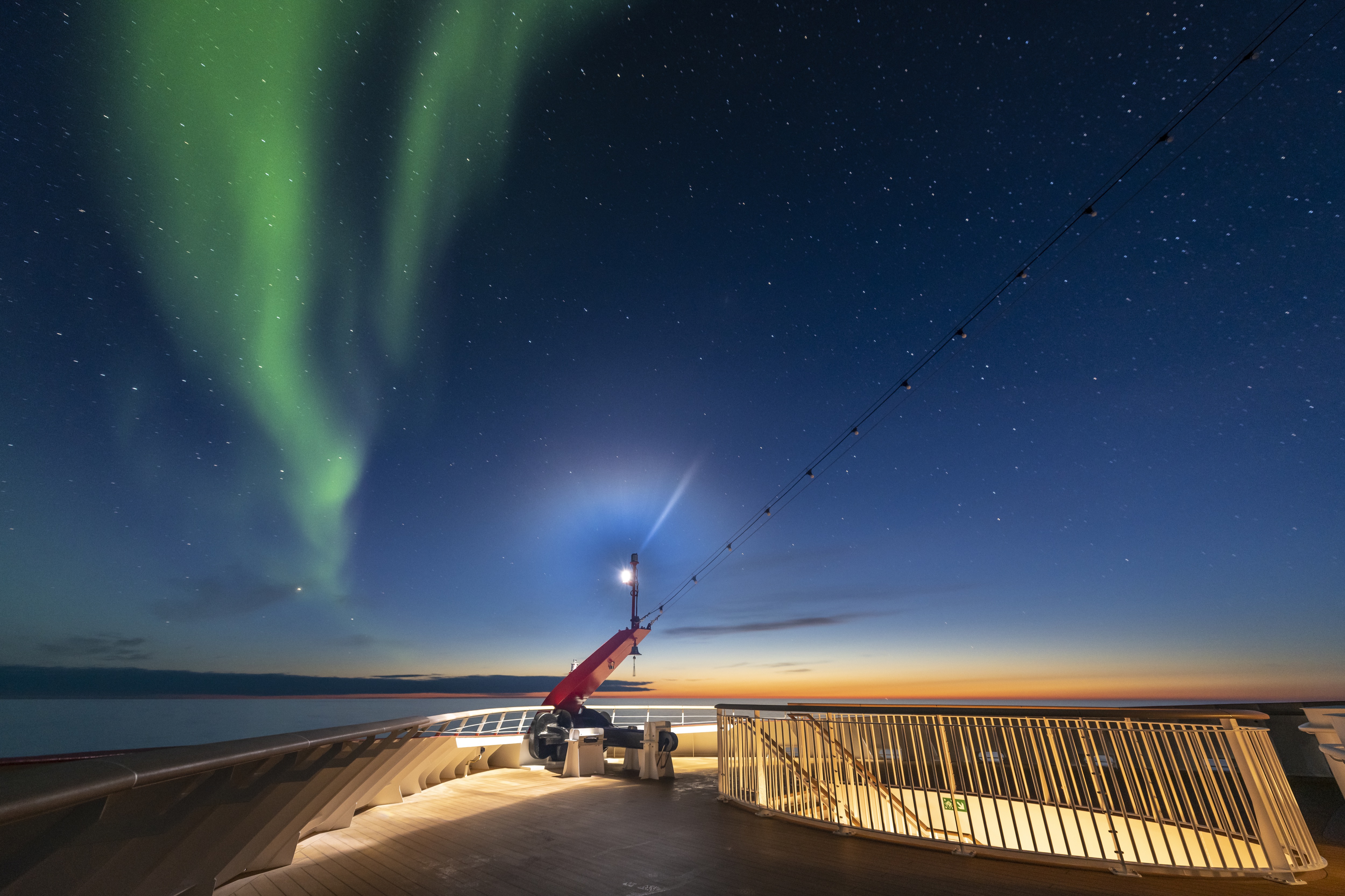 MS Roald Amundsen - Observation Deck